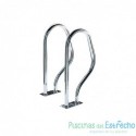 Pasamanos Astralpool para salida piscina 470 x 800 (pletina rectangular)